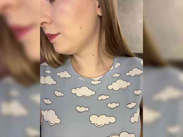 AlinaRay webcam