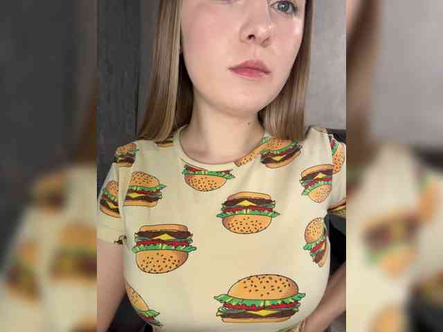 AlinaRay webcam