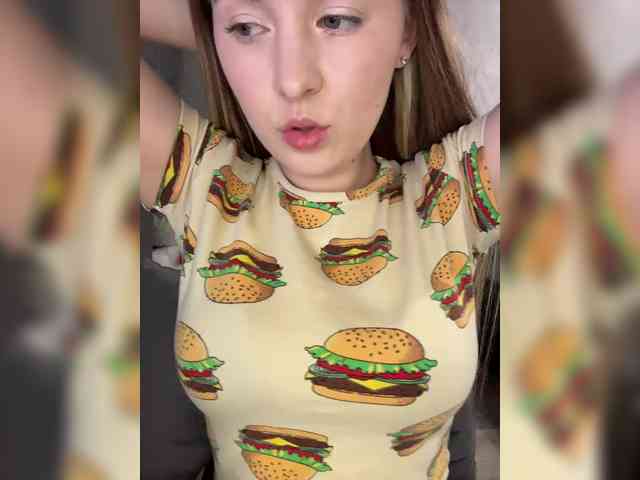 AlinaRay webcam