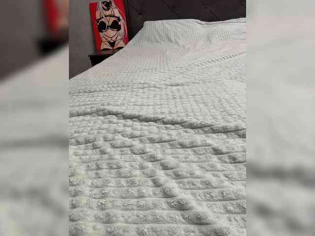AlinaRay webcam