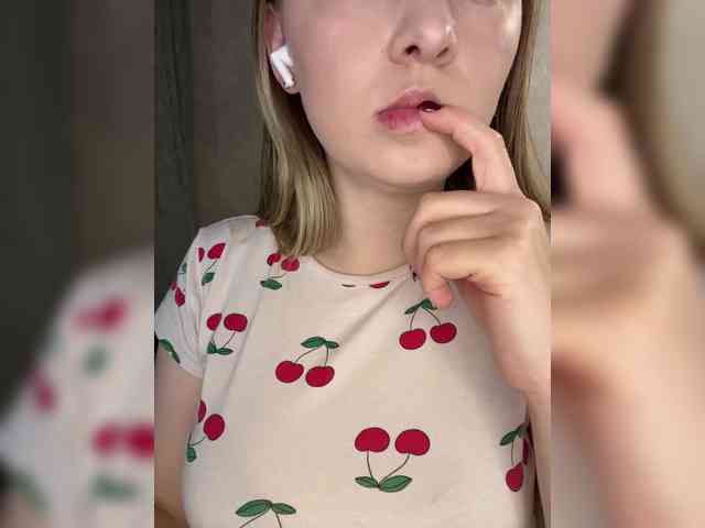 AlinaRay webcam