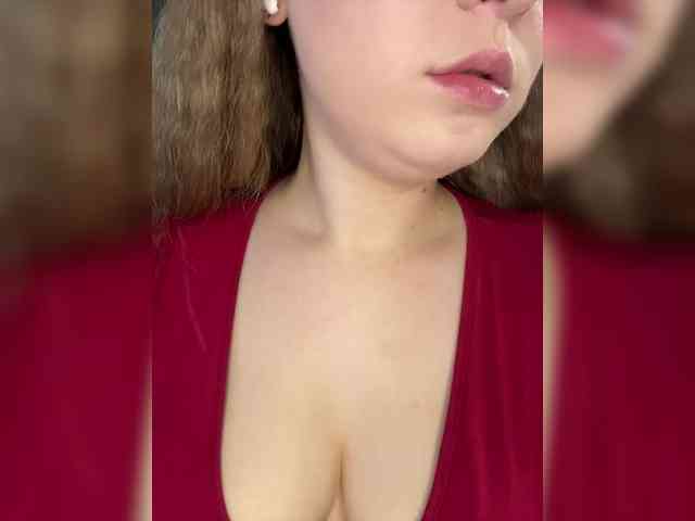 AlinaRay webcam