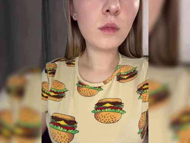 AlinaRay webcam