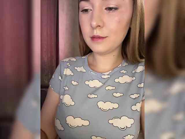 AlinaRay webcam