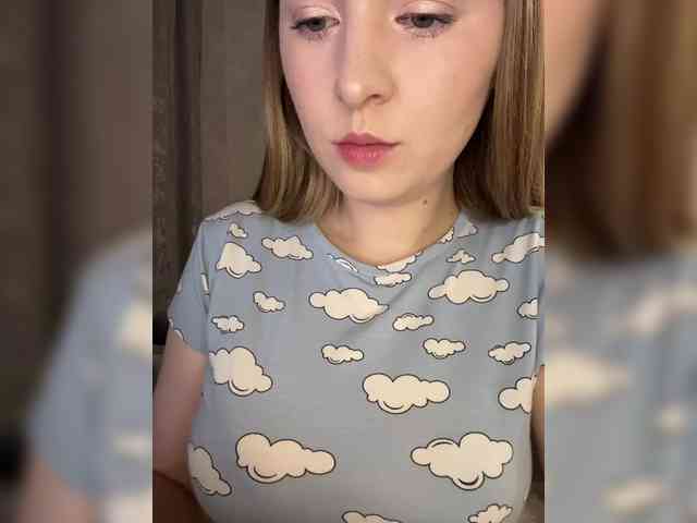 -Dirty-Bitch Sex Cam Show