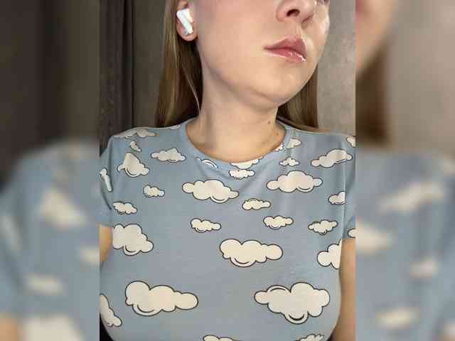 AlinaRay webcam