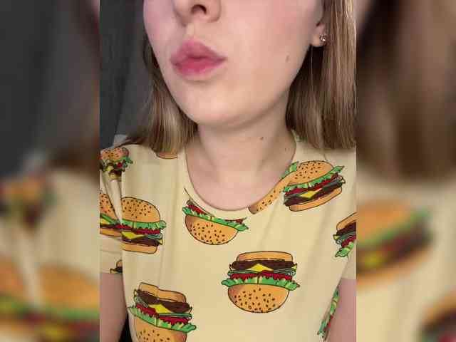 AlinaRay webcam