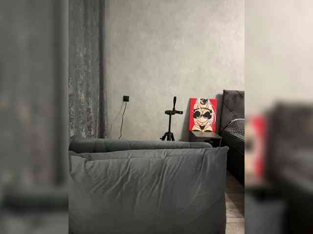 -Dirty-Bitch Sex Cam Show