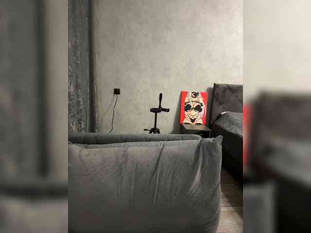 -Dirty-Bitch Sex Cam Show
