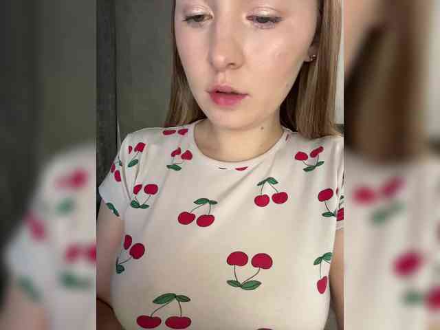 Модель: AlinaRay