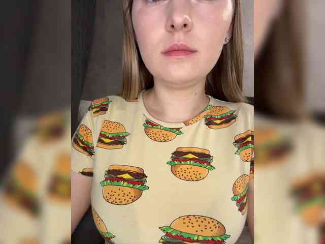 AlinaRay webcam