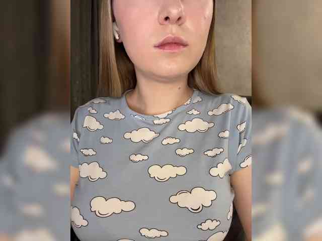 AlinaRay webcam