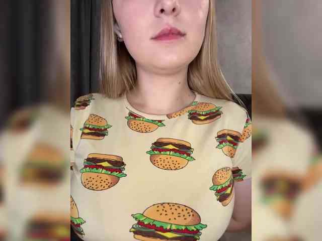 AlinaRay webcam