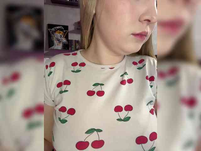 AlinaRay webcam
