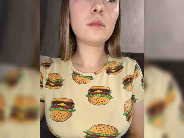 AlinaRay webcam