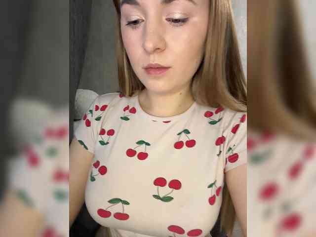 AlinaRay webcam