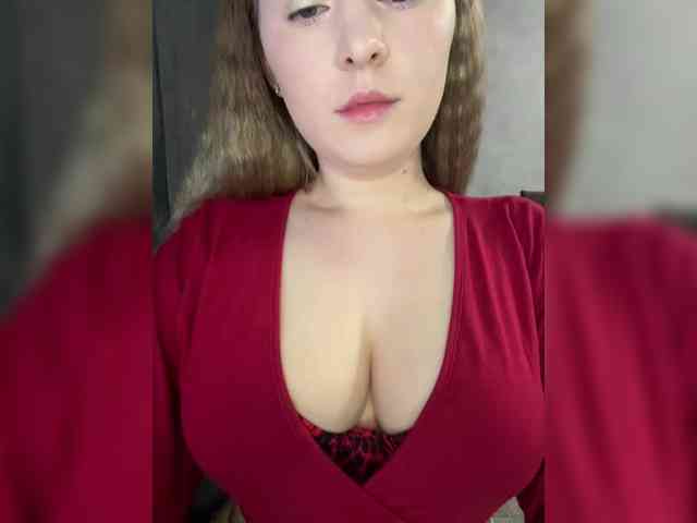 AlinaRay webcam
