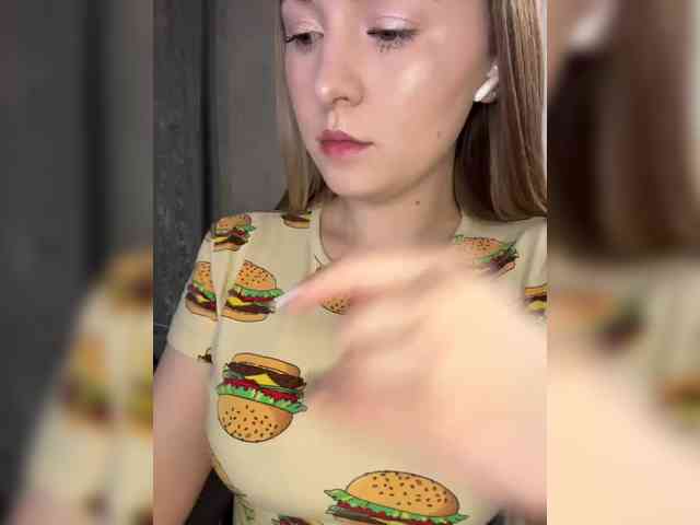 -Dirty-Bitch Sex Cam Show