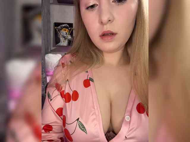 alinaray's live room