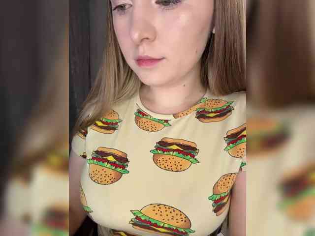 AlinaRay webcam