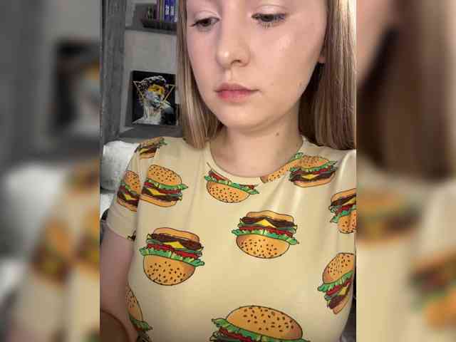 AlinaRay webcam