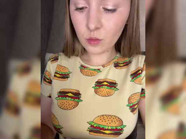 AlinaRay webcam