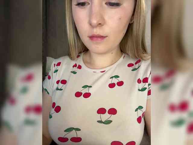 AlinaRay webcam