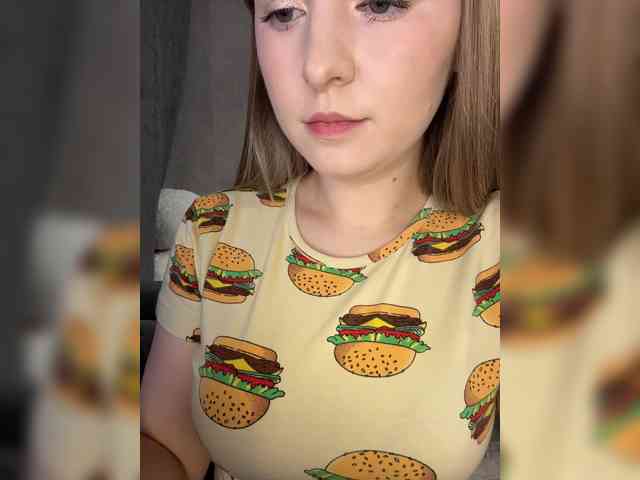 AlinaRay webcam