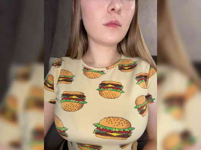 AlinaRay webcam