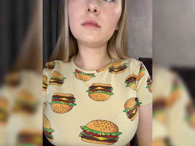 AlinaRay webcam