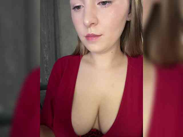 -Dirty-Bitch Sex Cam Show