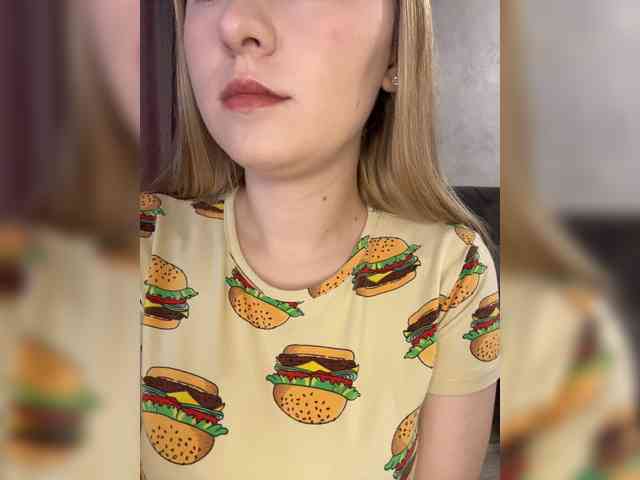 AlinaRay webcam
