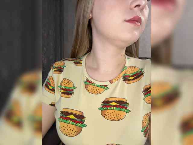 AlinaRay webcam