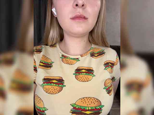 AlinaRay webcam
