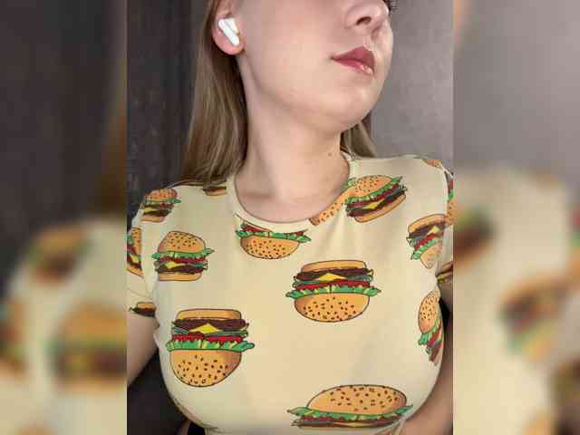 AlinaRay webcam