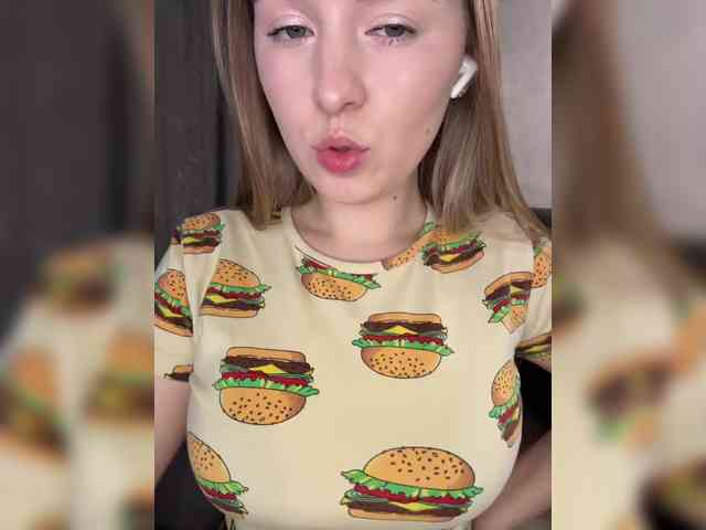 -Dirty-Bitch Sex Cam Show