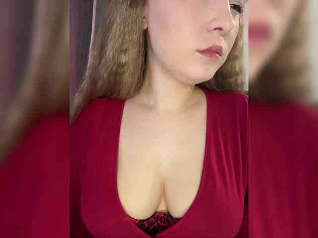 AlinaRay webcam