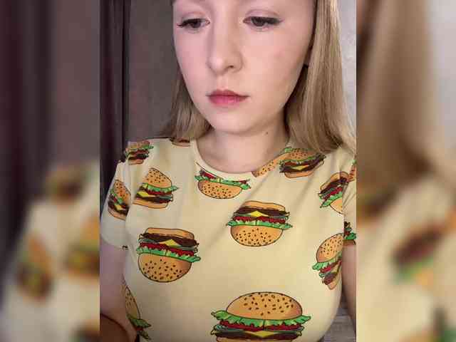AlinaRay webcam