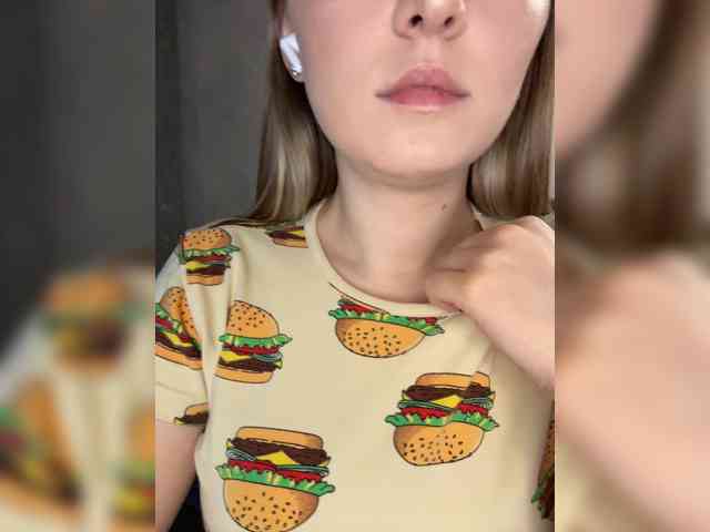 AlinaRay webcam