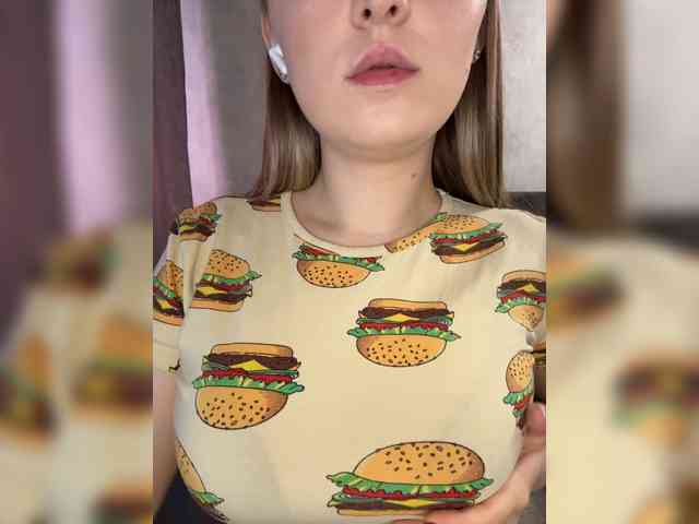 AlinaRay webcam