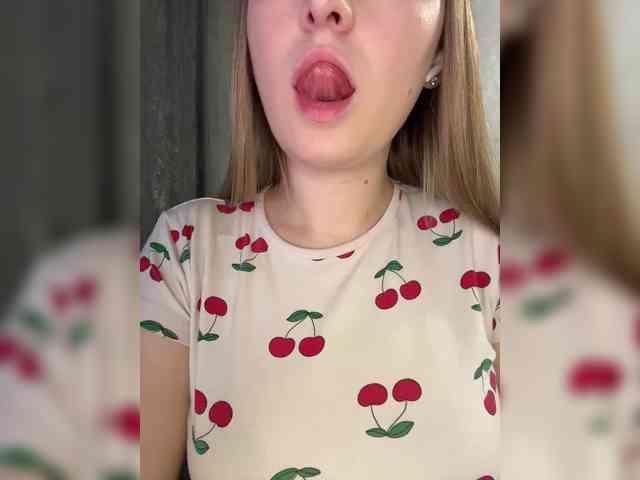 -Dirty-Bitch Sex Cam Show
