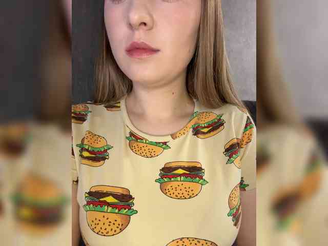 AlinaRay webcam