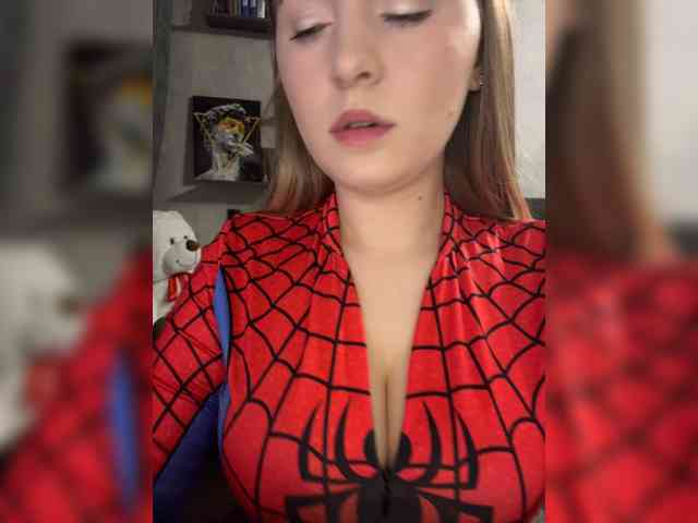 AlinaRay
