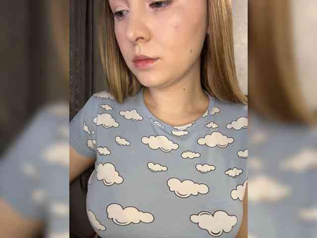 -Dirty-Bitch Sex Cam Show