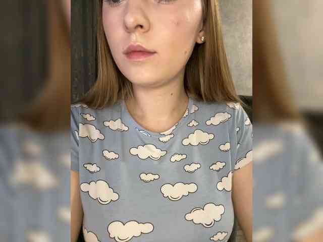 AlinaRay webcam
