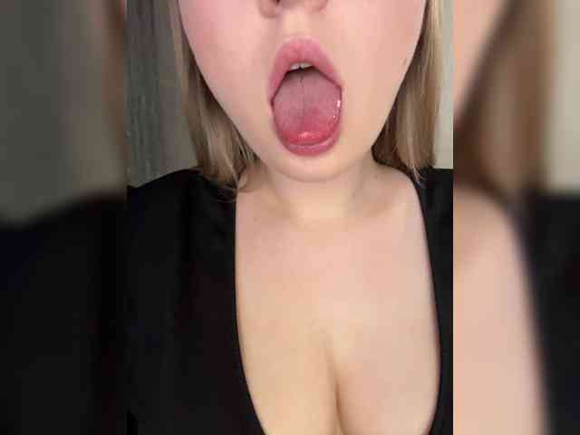 AlinaRay webcam