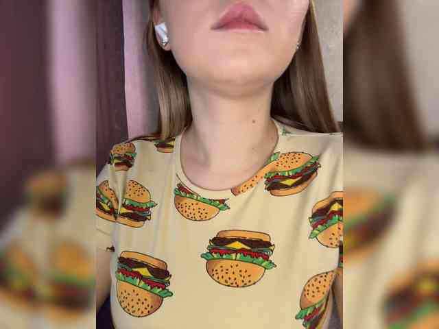 AlinaRay webcam
