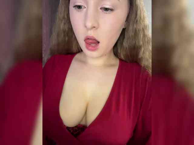 AlinaRay webcam