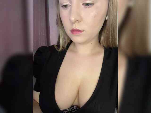 -Dirty-Bitch Sex Cam Show