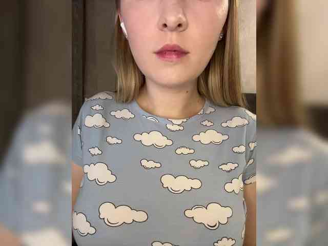 AlinaRay webcam